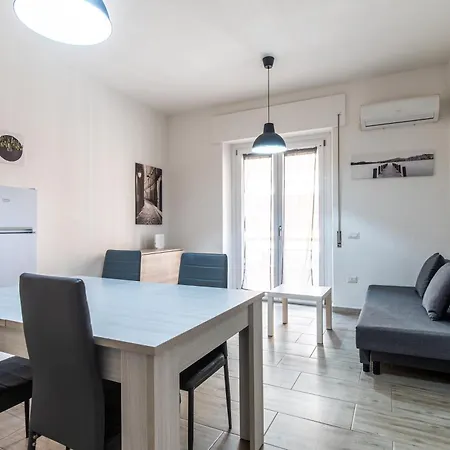 Paolo's House 2 *